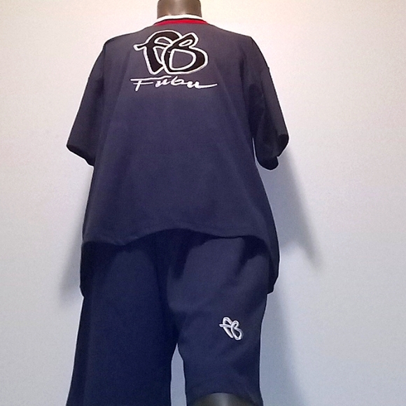 Comfortable & Rare 2pc Dark Blue Short sleeve short set by FUBU - Picture 9 of 16